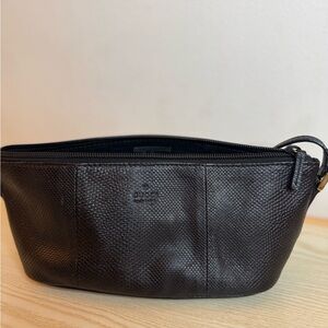 Gucci Black Textured Leather Boat Pochette